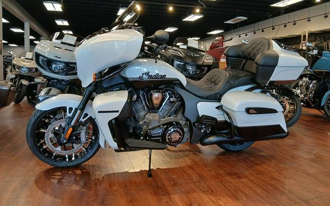 2026 Indian Roadmaster PowerPlus Dark Horse 112 w/PowerBand Black Smoke