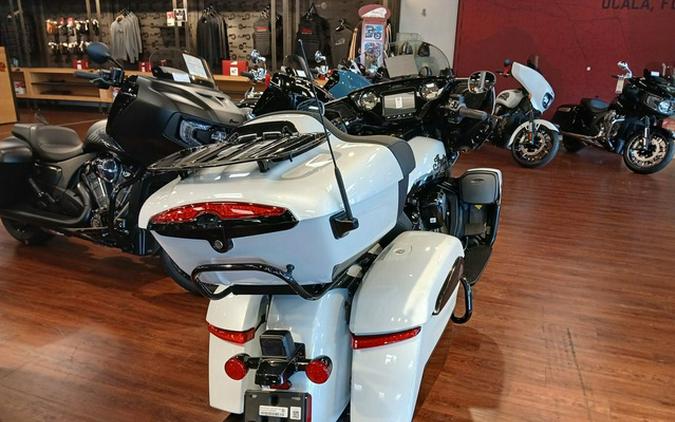 2026 Indian Roadmaster PowerPlus Dark Horse 112 w/PowerBand Black Smoke