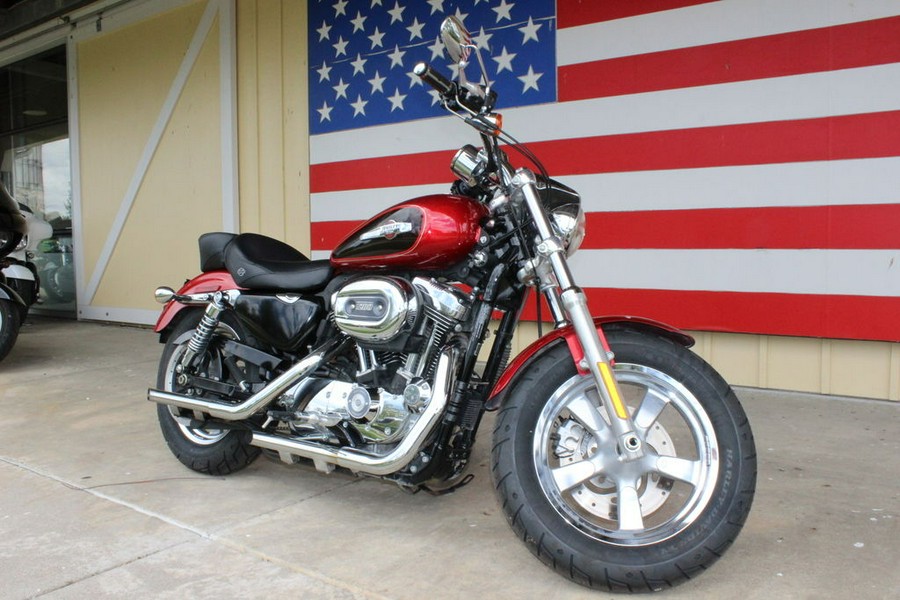 2012 Harley-Davidson® XL1200C - Sportster® 1200 Custom