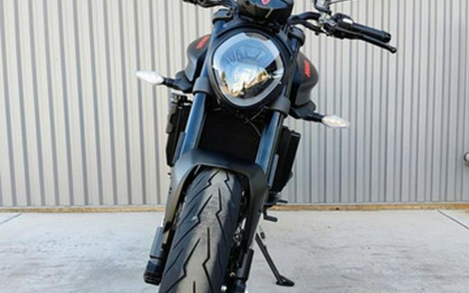 2025 Ducati Monster Dark Stealth