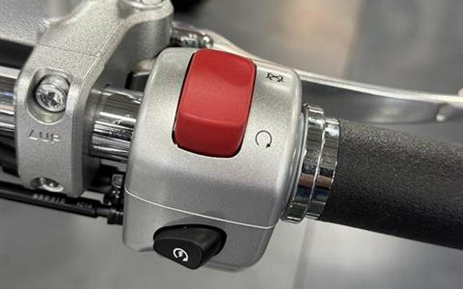 2025 Suzuki Boulevard C50