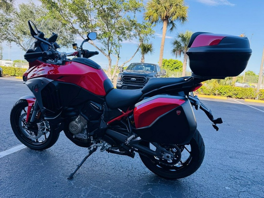 2025 Ducati Multistrada V4 S Travel & Radar Ducati Red V4