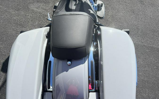 2024 Harley-Davidson Road Glide FLTRX