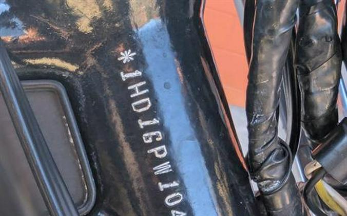 2004 Harley-Davidson FXDWG/FXDWGI Dyna Wide Glide®