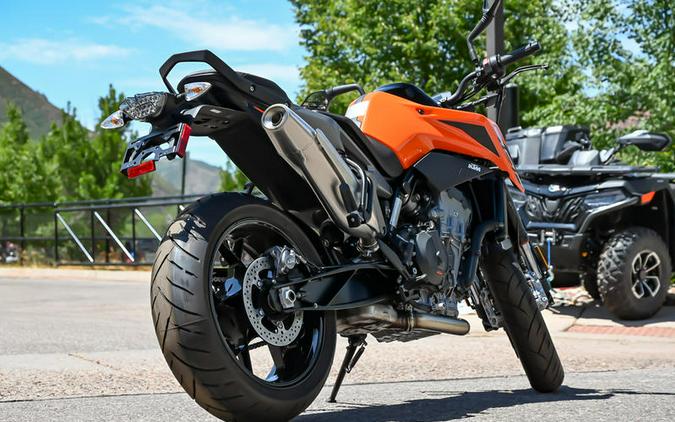 2023 KTM 790 Duke