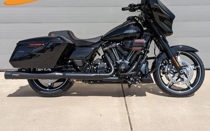 2024 Harley-Davidson Street Glide® Black