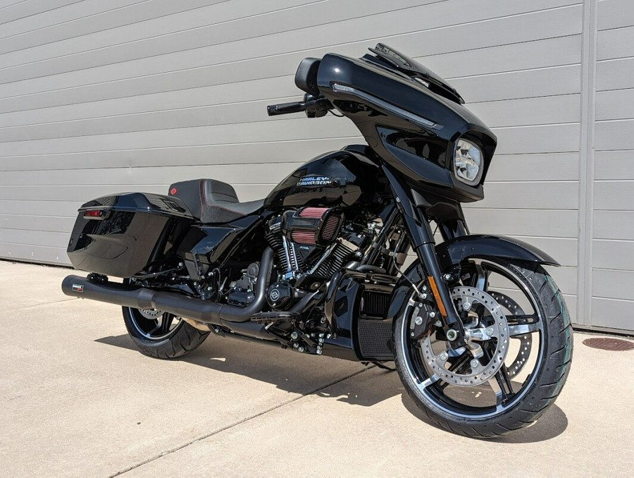 2024 Harley-Davidson Street Glide® Black