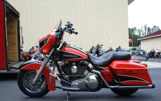 2006 Harley-Davidson® FLHX - Street Glide®