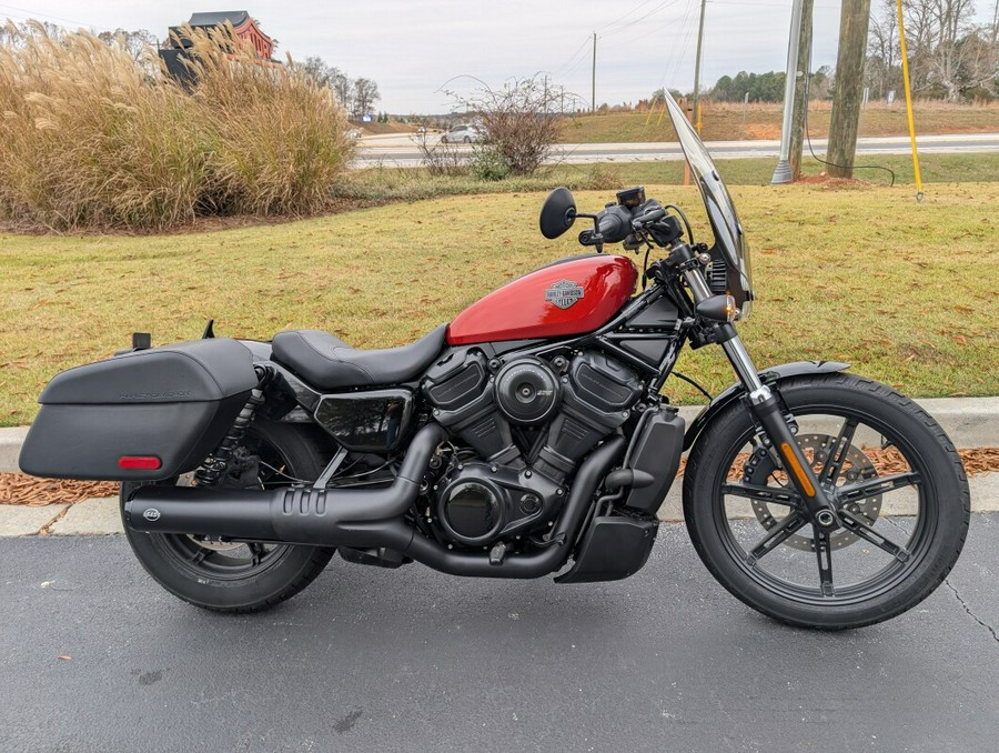 2025 Harley-Davidson® Nightster® Whiskey Fire