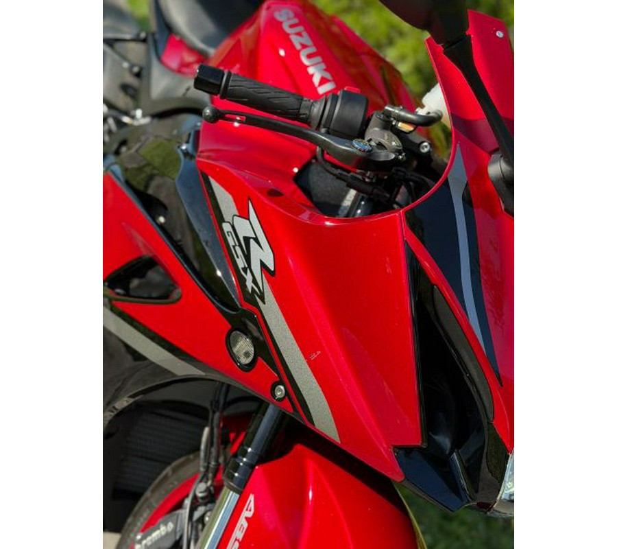 2025 Suzuki GSX-R1000