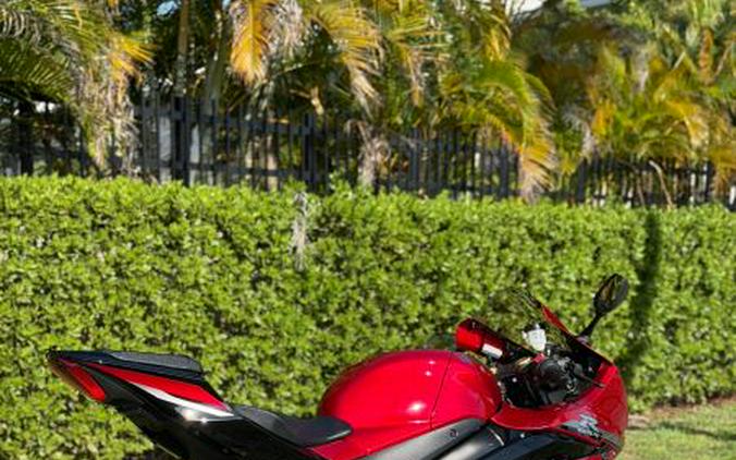 2025 Suzuki GSX-R1000