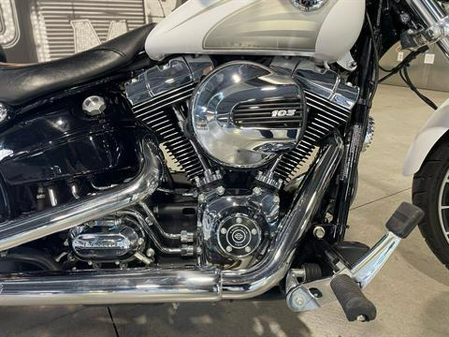 2017 Harley-Davidson Breakout®