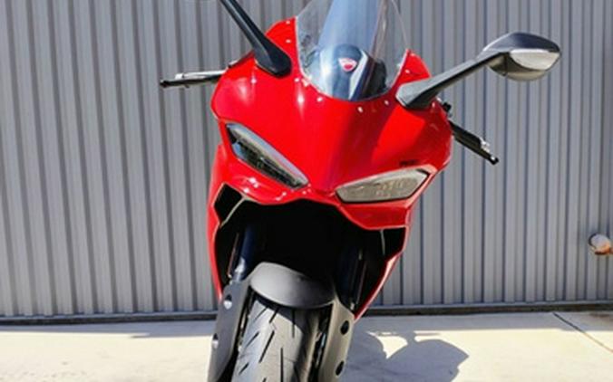 2025 Ducati Panigale V2