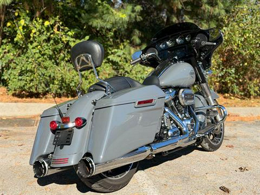 2022 Harley-Davidson Street Glide® Special