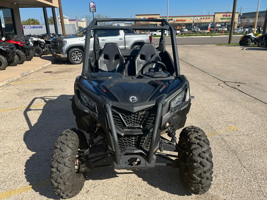 2023 Can-Am Maverick Sport DPS