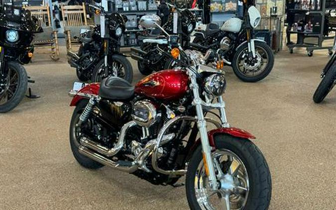 2013 Harley-Davidson Sportster® 1200 Custom