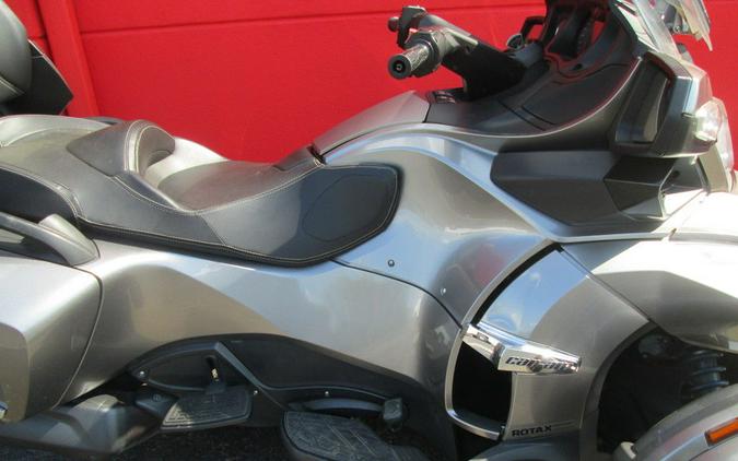 2013 Can-Am® Spyder® RT-S SE5