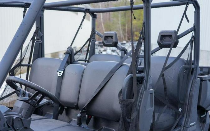 2025 Can-Am® Defender MAX HD7