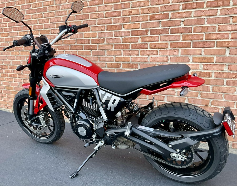 2025 Ducati Scrambler Icon