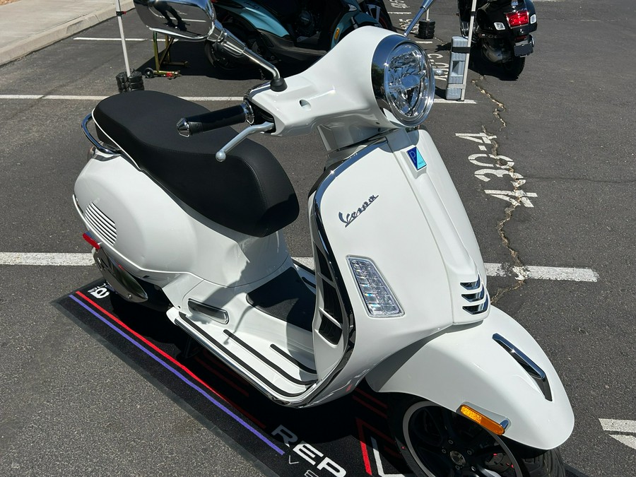 2026 Vespa GTS 310 Super