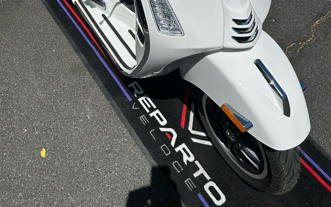 2026 Vespa GTS 310 Super