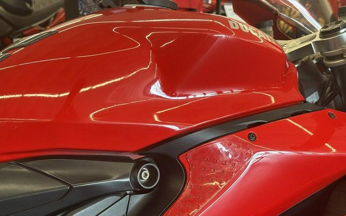 2015 Ducati Panigale 899 Red