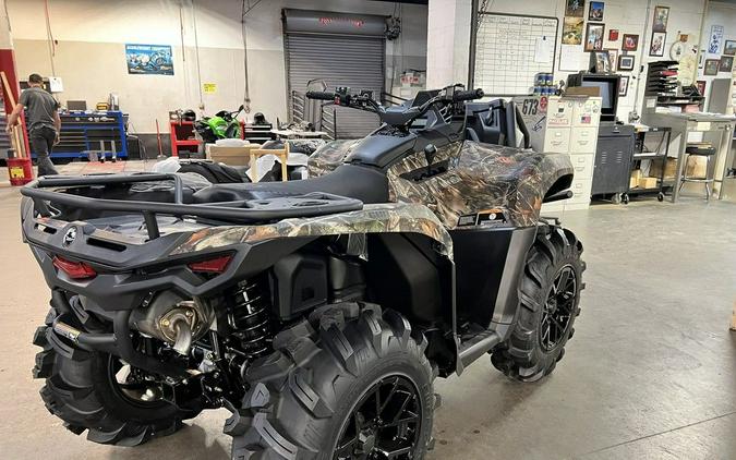 2027 Can-Am® Outlander X mr 700 Dark Wildland Camo