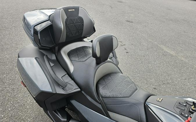 2027 Can-Am Spyder RT Sea-to-Sky