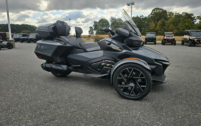 2027 Can-Am Spyder RT Sea-to-Sky