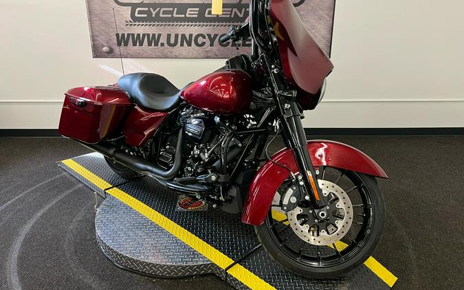 2018 Harley-Davidson Street Glide® Special