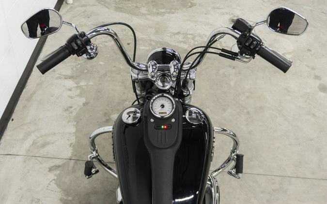 2011 Harley-Davidson® FXDB - Dyna® Street Bob®