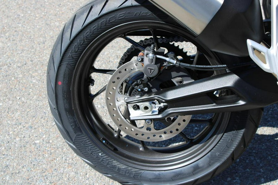 2025 Triumph Tiger 900 GT Graphite / Sapphire Black