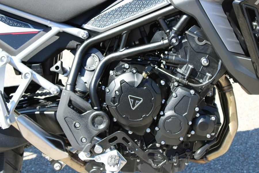 2025 Triumph Tiger 900 GT Graphite / Sapphire Black