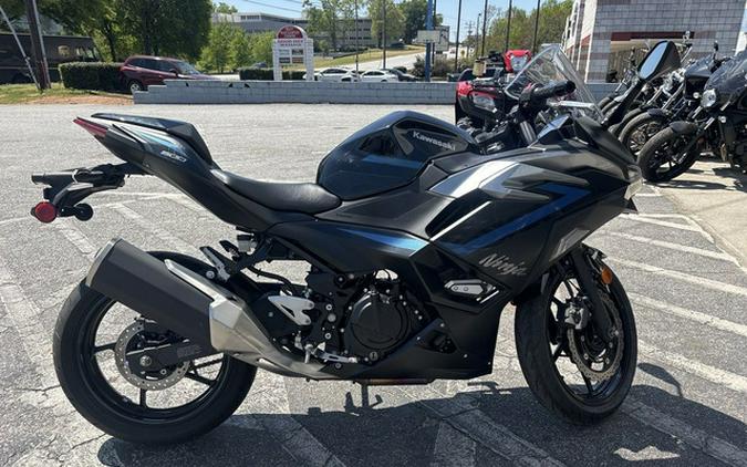 2025 Kawasaki Ninja 500 SE ABS