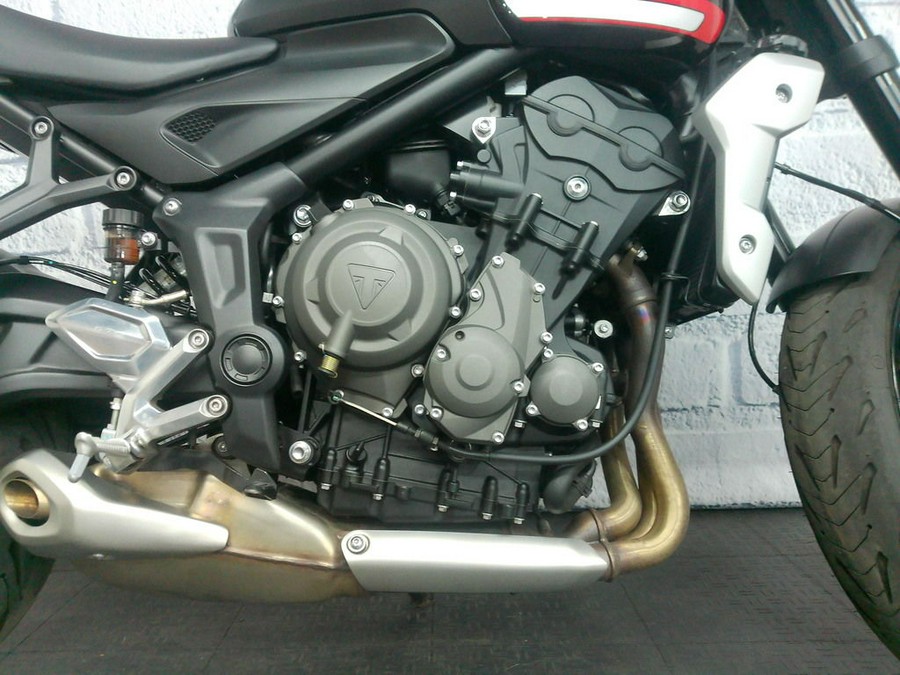 2022 Triumph Trident 660 Sapphire Black