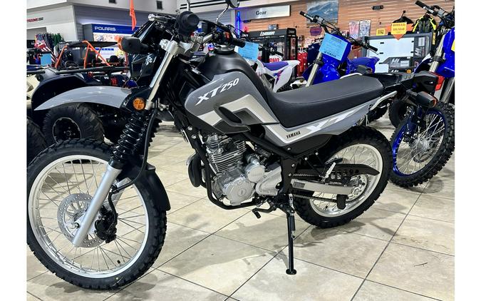 2025 Yamaha XT250