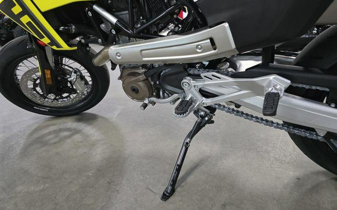 2026 Husqvarna Supermoto 701