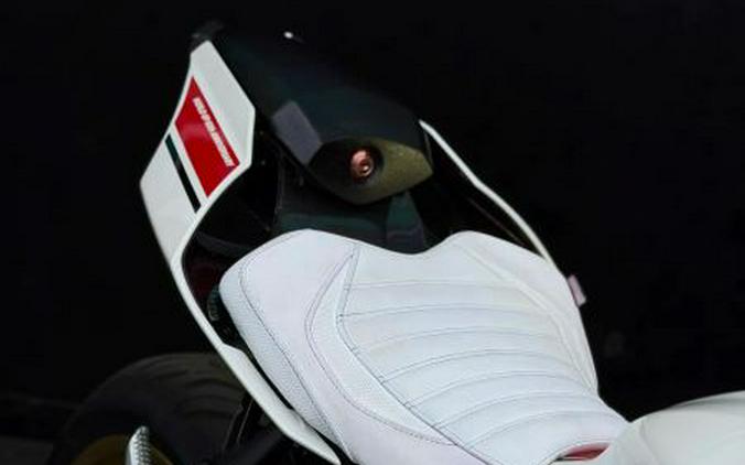2022 Yamaha YZF-R1 World GP 60th Anniv Ed