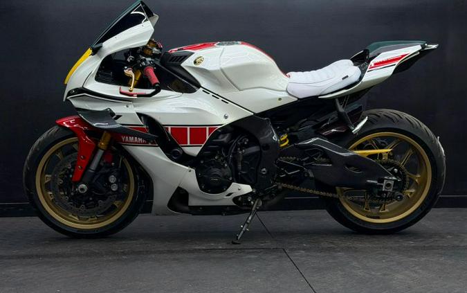 2022 Yamaha YZF-R1 World GP 60th Anniv Ed