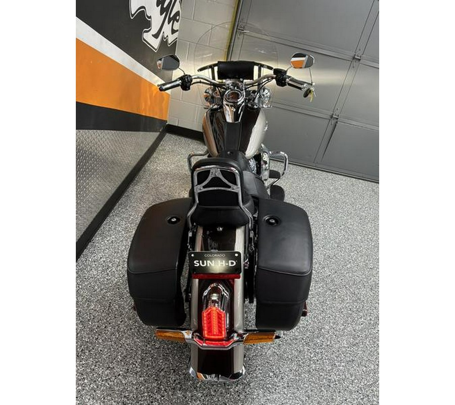 2018 Harley-Davidson® FLDE - Softail® Deluxe