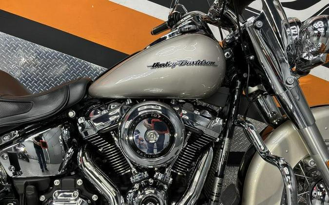 2018 Harley-Davidson® FLDE - Softail® Deluxe