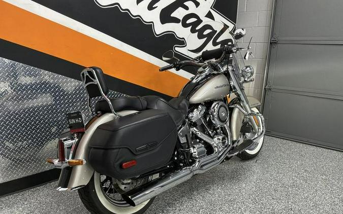 2018 Harley-Davidson® FLDE - Softail® Deluxe