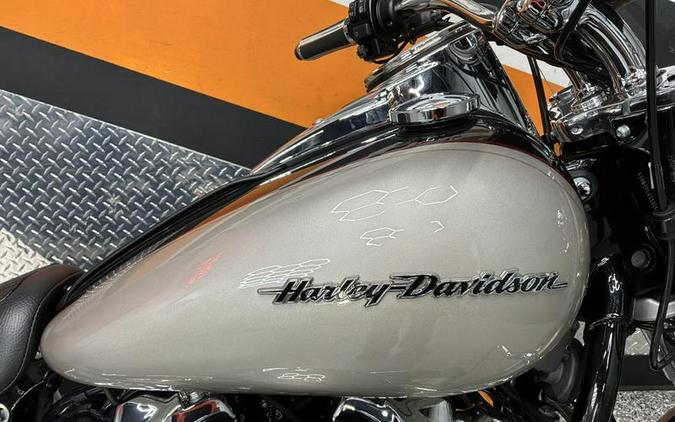 2018 Harley-Davidson® FLDE - Softail® Deluxe
