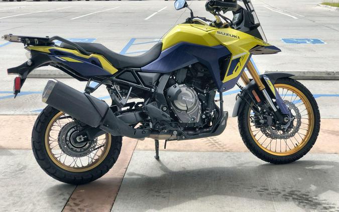 2024 Suzuki V-STROM 800DE CA