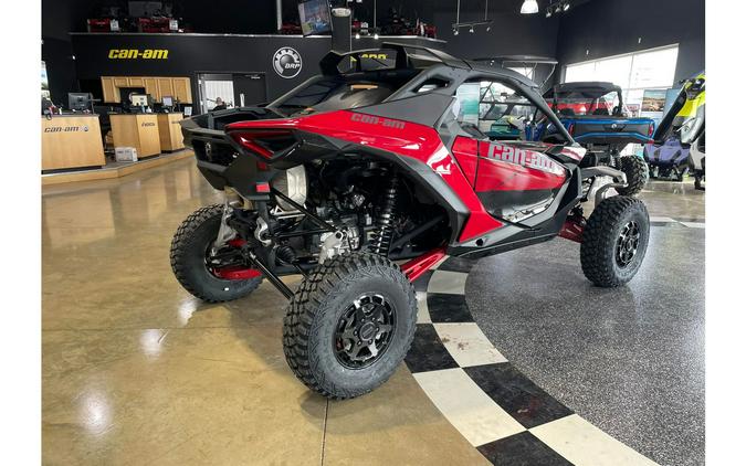 2024 Can-Am SSV MAV R X 77 996NT RD 24 - DEMO