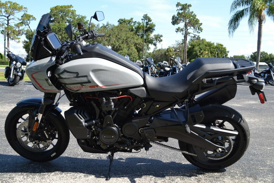 2025 Harley-Davidson® Pan America® 1250 ST - RA1250ST