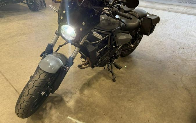 2024 Kawasaki Eliminator® Pearl Storm Gray