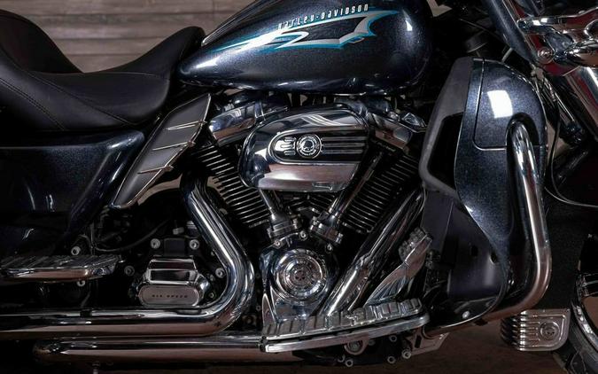 2017 FLHTCUTG - Tri Glide® Ultra - Harley-Davidson®