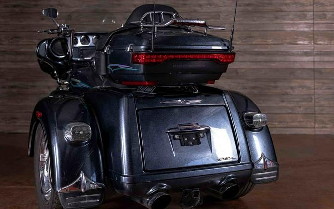 2017 FLHTCUTG - Tri Glide® Ultra - Harley-Davidson®