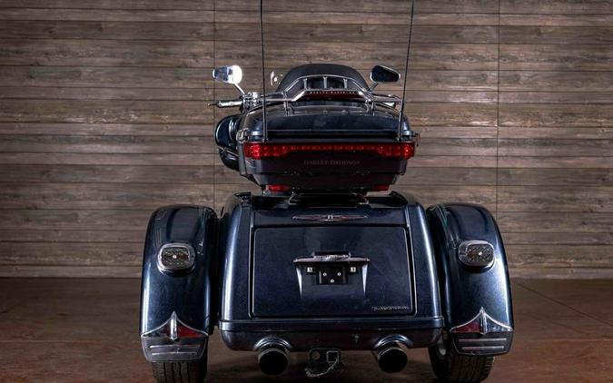 2017 FLHTCUTG - Tri Glide® Ultra - Harley-Davidson®